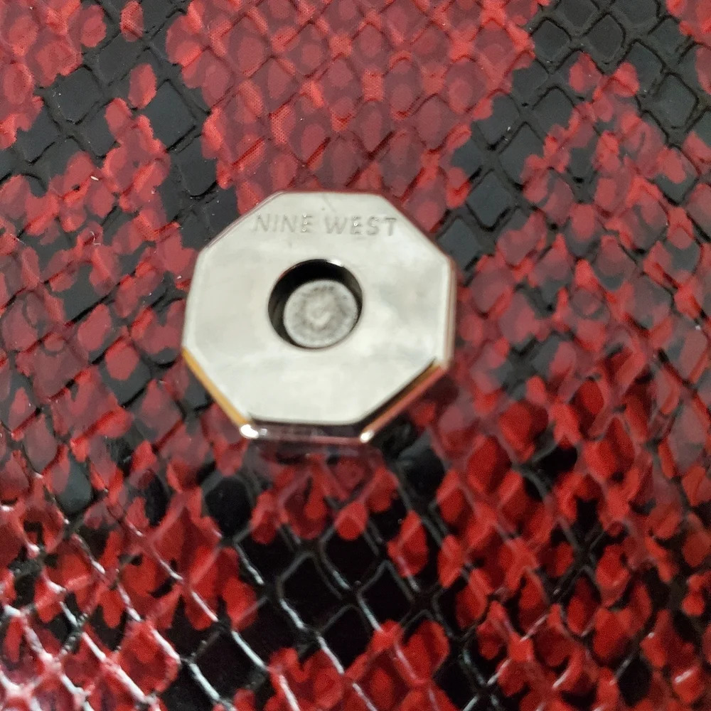 Nine West Red Python Pattern Shoulder Bag - Picture 12 of 13